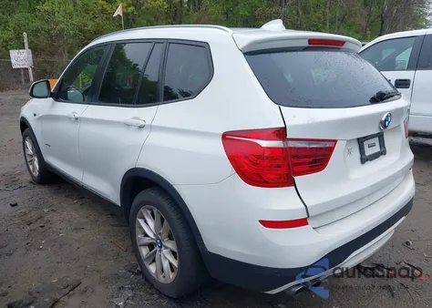 2016 BMW X3 xDrive28I из США, поврежденный, VIN 5UXWX9C55G0D79221